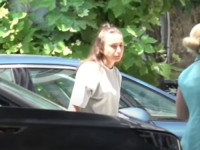 SVRATILA DO BANKE I PEKARE: Da li biste prepoznali Eminu Jahović da ste je sreli na ulici u ovom izdanju? (VIDEO)