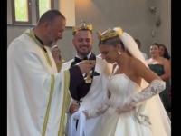 SNIMAK SA VJENČANJA USIJAO DRUŠTVENE MREŽE: Sveštenik svojim ponašanjem RAZBJESNIO SVE, salve negativnih komentara se nižu...