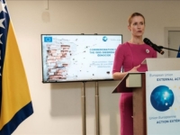 'ISTINA NIJE STVAR MIŠLJENJA, VEĆ DOKAZA I MORALNE ODGOVORNOSTI': Kaja Kallas u  Briselu otvorila izložbu posvećenu genocidu u Srebrenici