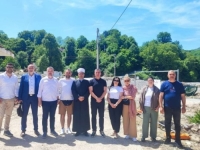 UZ POMOĆ ORGANIZACIJE POMOZI.BA: Počela gradnja novih kuća za porodice pogođene poplavama u Konjicu
