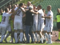 VETERANI SARAJEVA I ŽELJE IGRALI U ZNAK SJEĆANJA NA DŽENANA UŠČUPLIĆA: Tim s Grbavice nakon preokreta slavio