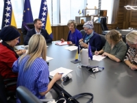 MILION KM ZA SIGURNOST ŽRTAVA PORODIČNOG NASILJA: Ministar Delić najavio nove standarde za rad sigurnih kuća