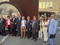 SVEČANO U ITALIJI: Srebrenici dodijeljena Mediteranska nagrada za mir i posvećen Totem mira u...