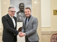 PRIČA KOJU JE POKRENUO SDS; VLADA RS-a U SJENI: Ovaj potez opozicije je odgovor na nerad aktuelne Viškovićeve Vlade