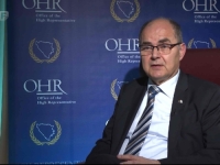 SCHMIDT O IZMJENAMA IZBORNOG ZAKONA: 'Ne trebamo svaki dan izmišljati toplu vodu. Treba samo pogledati šta se već razmatralo!'