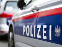 UŽAS U AUSTRIJI: Mladić iz BiH napadnut nožem, traga se za napadačima