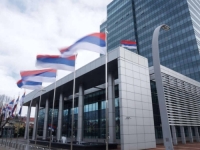 ŽIVOT NA KREDIT: RS se zadužila za skoro 20 miliona KM