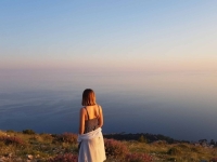 ZANIMLJIVA SITUACIJA U HRVATSKOJ: Bračni par turistima naplaćuje pogled na grad pod Srđem