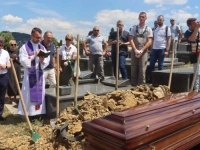 POSLJEDNJE ZBOGOM VELIKOM ČOVJEKU: U Sarajevu sahranjen profesor Željko Šain