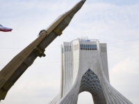IRANSKO SUPERORUŽJE KOJE MOŽE DOSEGNUTI TEL AVIV ZA 7 MINUTA: Šta znamo o raketi Sejil