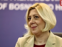 EDITA ĐAPO ZAKASNILA: Bivšoj zastupnici u PD-u PS BiH i ministrici u Vladi FBiH iz SBB-a neće biti isplaćeno 50.000 KM, izgubila je...