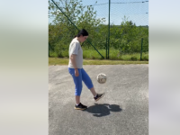 'NI RONALDINJO JOJ NIJE RAVAN': Pogledajte kako Jelena Trivić 'pimpla' loptu kao profesionalac (VIDEO)