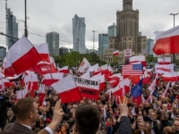 DESNICA SKOVALA PLAN ZA RUŠENJE VLADE, A ONDA JE USLIJEDIO HAOS: 'Nemojte, prijeti nam građanski rat!'