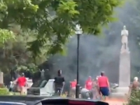 DRAMATIČNE SNIMKE S LICA MJESTA: Građane napao Molotovljevim koktelima, više je ranjenih, otkriven identitet napadača...
