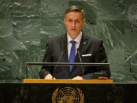 DENIS BEĆIROVIĆ IZJAVIO ONO ŠTO BOLI VUČIĆA: 'Rezolucija u UN-u je jedna od najvažnijih diplomatskih i političkih pobjeda Bosne i Hercegovine u 21. stoljeću'