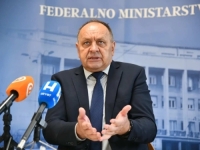 IZ IZVJEŠTAJA UREDA ZA REVIZIJU INSTITUCIJA FBiH: Od 10.636 do 26.288 maraka isplaćeno je pojedinim zaposlenicima...