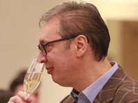 OD KECELJE IZ MASTERCHEFA, PREKO GUSALA IZ BILEĆE DO TUTANKAMONOVE STOLICE: Koje je sve poklone dobio Vučić tokom 2024. godine?