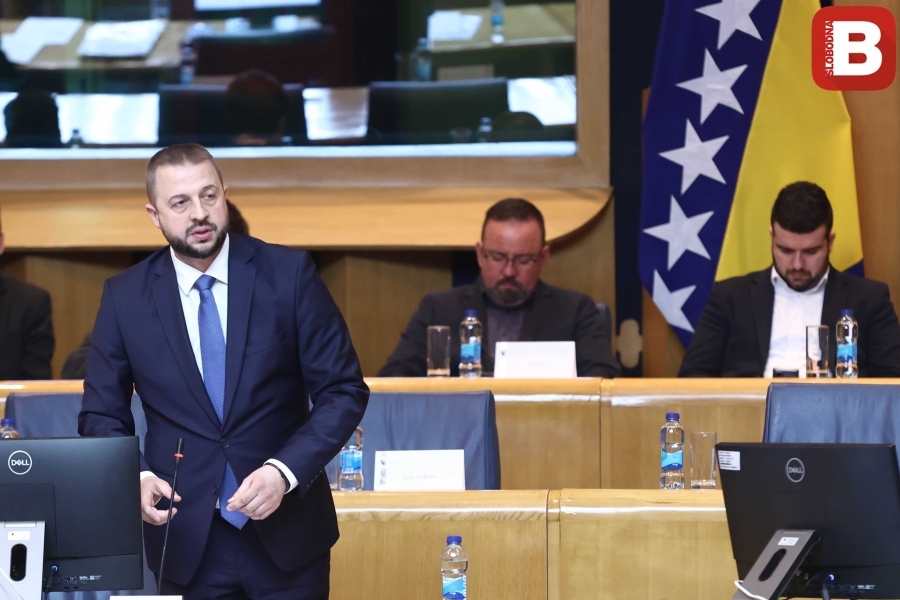 ŽELIMIR NEŠKOVIĆ O 'FARSIČNOM' DOMU NARODA PS BiH: 'Mi smo tražili cipele, a vi ste nam dali kaiš' | Slobodna Bosna