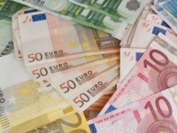 DEFINITIVNO PRELAZE NA EURO I UKIDAJU LEV: Bugari u strahu od rasta cijena; Čeka ih ovoliki kurs