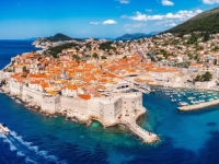 SKANDALOZAN SNIMAK IZ DUBROVNIKA ZGROZIO REGION: Dva muškarca usred bijela dana imali odnos na javnom mjestu!
