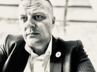 'SREBRENICA, MJESTO NA KOME SU PRIPADNICI MOG NARODA POČINILI GENOCID NAD MOJIM NARODOM': Vojin Mijatović uputio poruku pa dodao - 'Ko je shvatio shvatit će...'