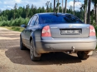OVAJ STARI PASSAT SVE JE IZDRŽAO: Ovakav test automobila ne viđa se svaki dan (VIDEO)