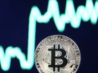 BLAGO ONOM KO GA IMA: Vrijednost Bitcoina prvi put premašila 120.000 dolara
