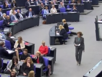 SRAMOTAN GOVOR ZASTUPNIKA BUNDESTAGA: 'Srbi su u Srebrenici pucali na muškarce, ali su u osnovi poštedjeli žene i djecu'
