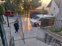 ZAMALO IZBJEGNUTA TRAGEDIJA: Devetogodišnjak iz Sarajeva pao kroz oštećenu ogradu, roditelji traže hitnu reakciju nadležnih