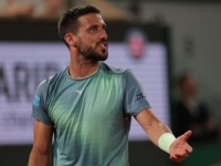 DAMIR DŽUMHUR ZAVRŠIO NASTUP NA WIMBLEDONU: Poražen je u prvom kolu od češkog tenisera...