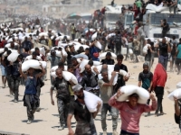 TRAČAK NADE ZA IZMUČENE LJUDE: U Gazu ponovo ulaze kamioni s humanitarnom pomoći, ali ni približno dovoljno...