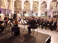 30. GODIŠNJICA GENOCIDA U SREBRENICI: Komemorativni koncert u Vijećnici, Sarajevo i Italija zajedno za istinu