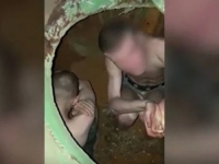 PROCURILI ŠOKANTNI SNIMCI BRUTALNOG MUČENJA: Ruske vojnike koji žele da napuste front vezuju za drvo, zatvaraju u metalne kontejnere i 'ŽRTVUJU BABA JAGI'