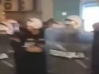 VUČIĆ BI DA PIŠE KNJIGU DOK MU ZEMLJA GORI: Oglasio se i UN, veliki sukob građana i policije (VIDEO)