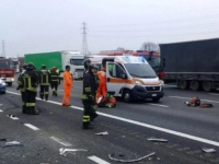 UŽAS NA AUTO-PUTU: Penzioner ušao u pogrešan smjer i izazvao pravi horor - ČETVORO MRTVIH, jednoj ženi se bore za život