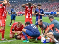 KATASTROFALNE VIJESTI ZA BAYERN: Poznato je stanje teško ozlijeđenog Musiale, neće ga dugo biti... (FOTO, VIDEO)