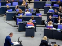 NEVIĐENA DRAMA U BUNDESTAGU: Desničari if AfD-a davali sramne izjave o Srebrenici i negirali genocid, stigao im ŽESTOK ODGOVOR... (VIDEO