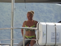 'KAD HOĆU IZGLEDAM DOBRO': Lepa Brena se BAŠKARI U MONAKU, pokazala duge noge na plaži (FOTO)
