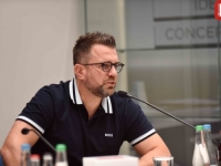 ZVJEZDAN MISIMOVIĆ, SASVIM LIČNO: 'Isti sam posao radio i kod Begića, ali Vico je Srbin, familija mu Dodik i na kraju ispade Miske četnik'