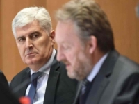 'ON NAM PRIJETI CRNIM SCENARIJEM!': Bijes u Čovićevim redovima nakon Izetbegovićevog intervjua...