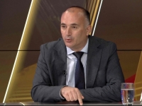 ZVANIČNIK IZ RS-a SMIRUJE SITUACIJU: 'Građani BiH, strpite se još malo. Uskoro će rasplet...!'