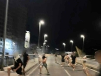 KORIŠTENE I PALICE, IMA POVRIJEĐENIH: Brutalan obračun navijača Zrinjskog i Veleža na novom mostu u Mostaru