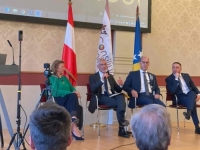 PANEL U BEČU O SREBRENIČKOM GENOCIDU: 'Ukloniti posljedice genocida - to je naša obaveza!'