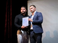 SNAŽNA I POTRESNA ISPOVIJEST: Knjiga 'Ja sam Alen' simbol ljudskosti i snaga istine