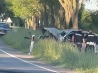 POGINUO TINEJDŽER, DRUGI TEŠKO POVRIJEĐEN: Zakucali se u automobil koji im je oduzeo prvenstvo prolaza