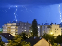 IDE LI PREMA NAMA: Hrvatski hidrometeorološki zavod upalio meteoalarm zbog NEVREMENA!'