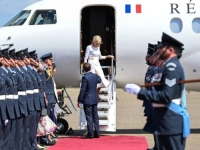 HLADNA KAO LED: Novi snimak zapalio internet, pogledajte što je Brigitte napravila Macronu... (VIDEO)