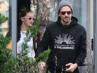 ZAVODNIK HOLLYWOODA RIJEŠIO DA STANE NA 'LUDI KAMEN': Već smislio CIJELU BUDUĆNOST sa slavnom manekenkom