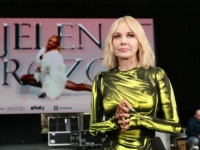 'MOJA PODRŠKA I OSLONAC': Jelena Rozga objavila emotivnu fotografiju sa ocem i popularnom kolegicom (FOTO)