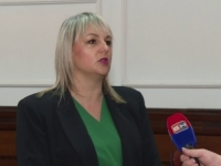 PDP-ova POSLANICA SAVIĆ BANJAC KRITIKOVALA VLAST: 'Ponižavaju institucije, a ne zabrinjava ih što godišnje 600 porodica napusti Republiku Srpsku'